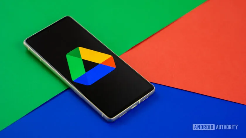 Google Drive logo on smartphone Stock photo 840w 472h.jpg